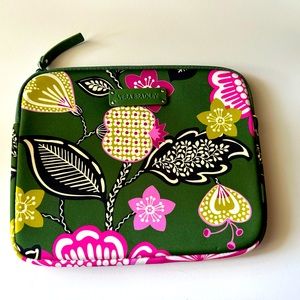 Vera Bradley pouch